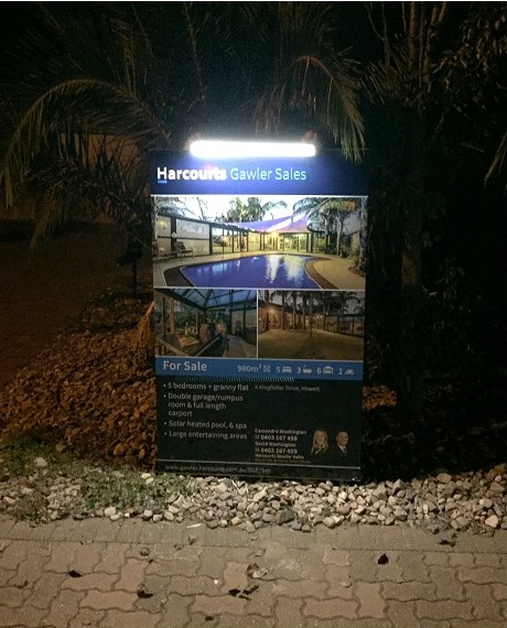 Integrated Aluminum 10/20w Solar Billboard Led Light. 1000/2000 Lumens.
